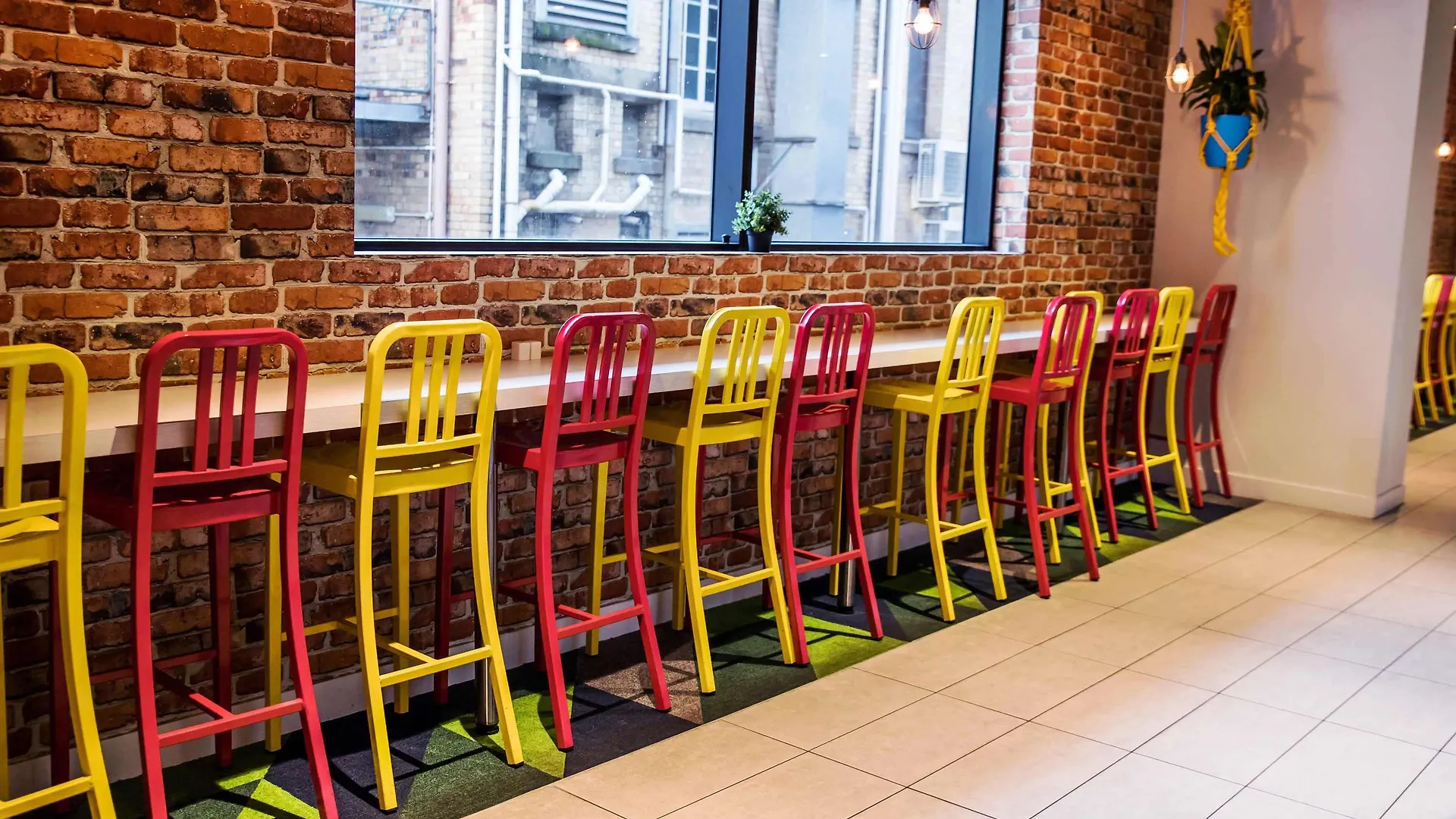 Отель Ibis Styles Brisbane Elizabeth Street 4*,  Австралия