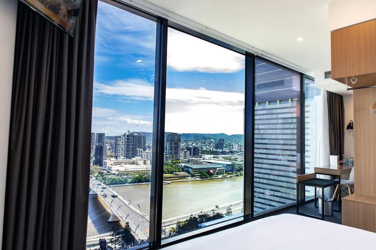 Отель Ibis Styles Brisbane Elizabeth Street